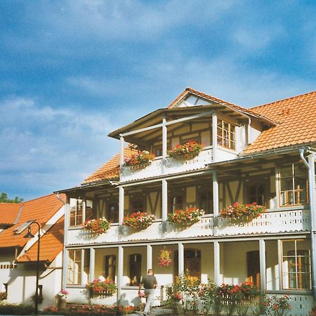 Hotel Pension Am Kurzentrum Bad Suderode Exterior foto