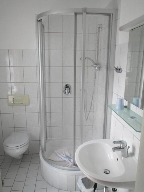 Hotel Pension Am Kurzentrum Bad Suderode Quarto foto